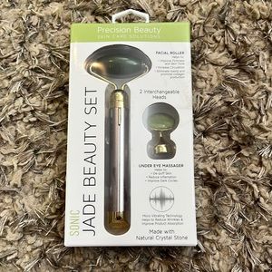 Brand new sonic jade beauty set